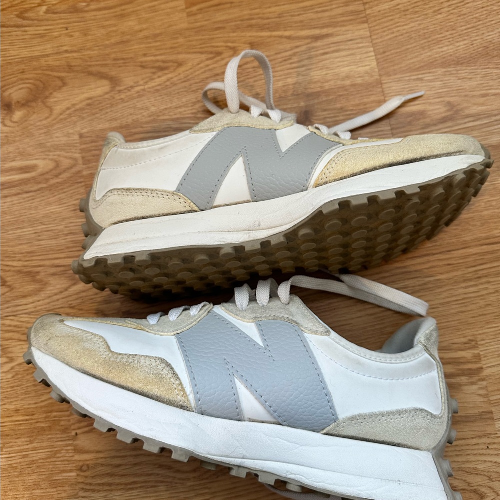 New Balance 327 Cream and Gray Athletic Shoes
